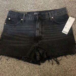 urban outfitters black wash jean shorts